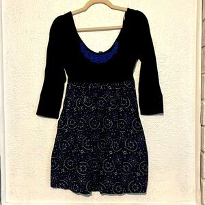 Free People blue and black multi design scoop top dress size small